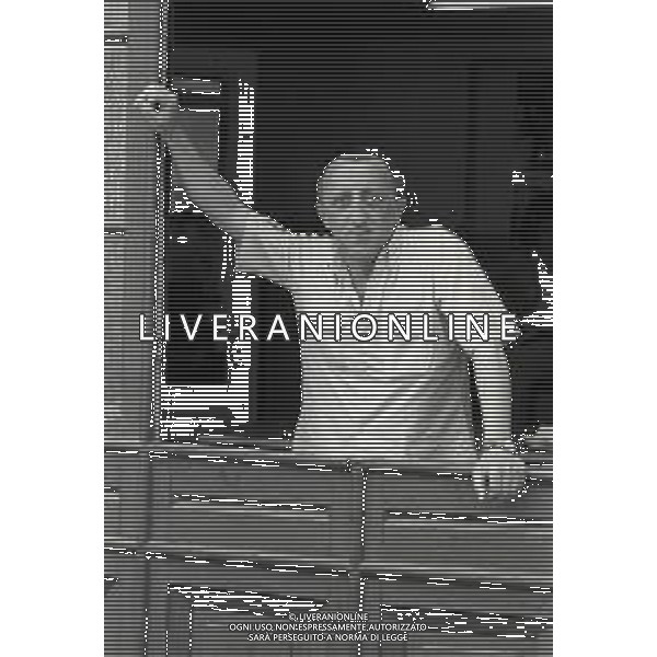 RETROSPETTIVA CARLO DELLE PIANE ATTORE NELLA FOTO CARLO DELLE PIANE A PORRETTA TERME NEL FILM“UNA GITA SCOLASTICA“ NELL\'ANNO 1983 AG ALDO LIVERANI SAS