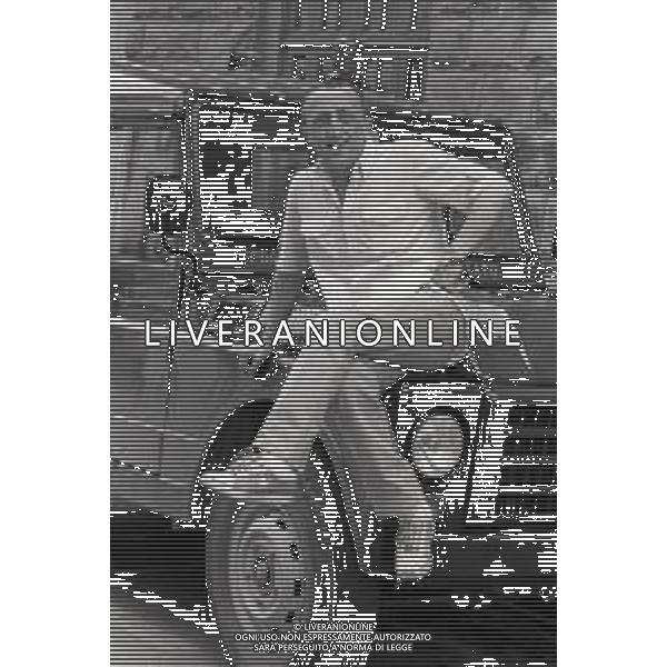RETROSPETTIVA CARLO DELLE PIANE ATTORE NELLA FOTO CARLO DELLE PIANE A PORRETTA TERME NEL FILM“UNA GITA SCOLASTICA“ NELL\'ANNO 1983 AG ALDO LIVERANI SAS