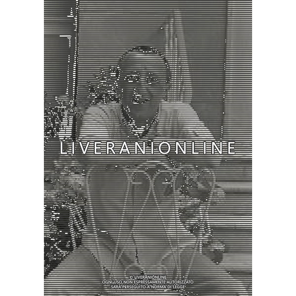 RETROSPETTIVA CARLO DELLE PIANE ATTORE NELLA FOTO CARLO DELLE PIANE A PORRETTA TERME NEL FILM“UNA GITA SCOLASTICA“ NELL\'ANNO 1983 AG ALDO LIVERANI SAS