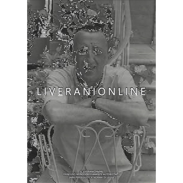RETROSPETTIVA CARLO DELLE PIANE ATTORE NELLA FOTO CARLO DELLE PIANE A PORRETTA TERME NEL FILM“UNA GITA SCOLASTICA“ NELL\'ANNO 1983 AG ALDO LIVERANI SAS