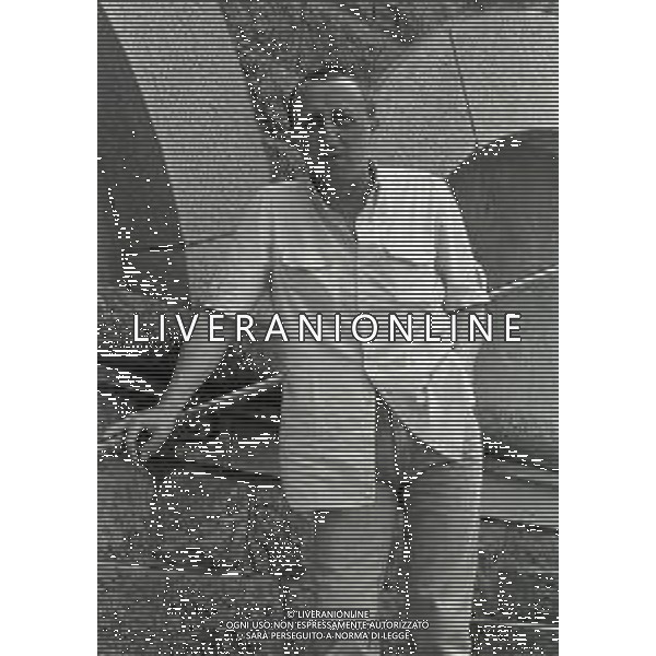 RETROSPETTIVA CARLO DELLE PIANE ATTORE NELLA FOTO CARLO DELLE PIANE A PORRETTA TERME NEL FILM“UNA GITA SCOLASTICA“ NELL\'ANNO 1983 AG ALDO LIVERANI SAS