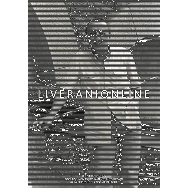 RETROSPETTIVA CARLO DELLE PIANE ATTORE NELLA FOTO CARLO DELLE PIANE A PORRETTA TERME NEL FILM“UNA GITA SCOLASTICA“ NELL\'ANNO 1983 AG ALDO LIVERANI SAS