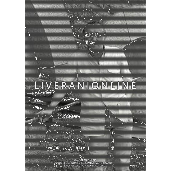 RETROSPETTIVA CARLO DELLE PIANE ATTORE NELLA FOTO CARLO DELLE PIANE A PORRETTA TERME NEL FILM“UNA GITA SCOLASTICA“ NELL\'ANNO 1983 AG ALDO LIVERANI SAS