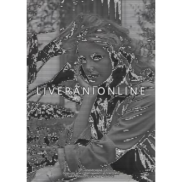 RETROSPETTIVA SYDNE ROME ATTRICE NELLA FOTO SYDNE ROME A CANNES NELL\'ANNO 1973 AG ALDO LIVERANI SAS