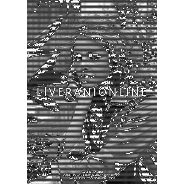 RETROSPETTIVA SYDNE ROME ATTRICE NELLA FOTO SYDNE ROME A CANNES NELL\'ANNO 1973 AG ALDO LIVERANI SAS