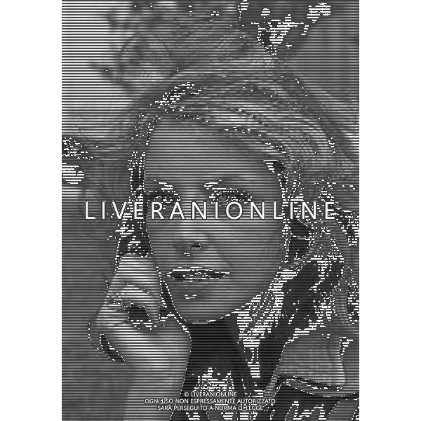 RETROSPETTIVA SYDNE ROME ATTRICE NELLA FOTO SYDNE ROME A CANNES NELL\'ANNO 1973 AG ALDO LIVERANI SAS