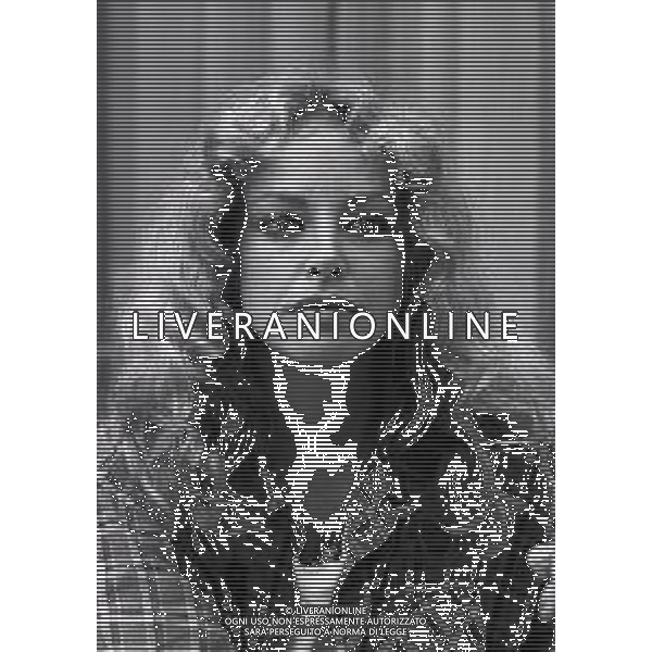 RETROSPETTIVA SYDNE ROME ATTRICE NELLA FOTO SYDNE ROME A CANNES NELL\'ANNO 1978 AG ALDO LIVERANI SAS