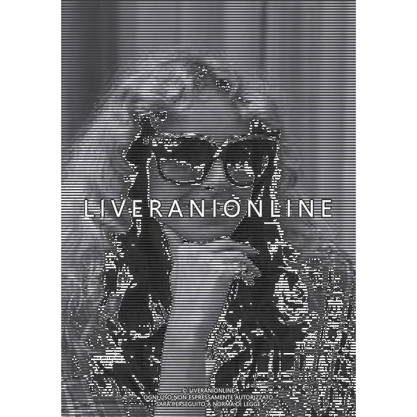 RETROSPETTIVA SYDNE ROME ATTRICE NELLA FOTO SYDNE ROME A CANNES NELL\'ANNO 1978 AG ALDO LIVERANI SAS