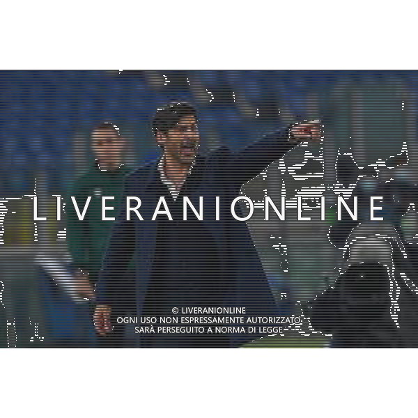 Corradettia/LMedia - AS Roma vs AFC Ajax - football Europa League match 2020/2021 15 April 2021 - Stadio Olimpico, rome, Italy Photo showing: Paulo Fonseca coach of AS Roma seen in action @Corradettia/LMedia/ AGENZIA ALDO LIVERANI SAS
