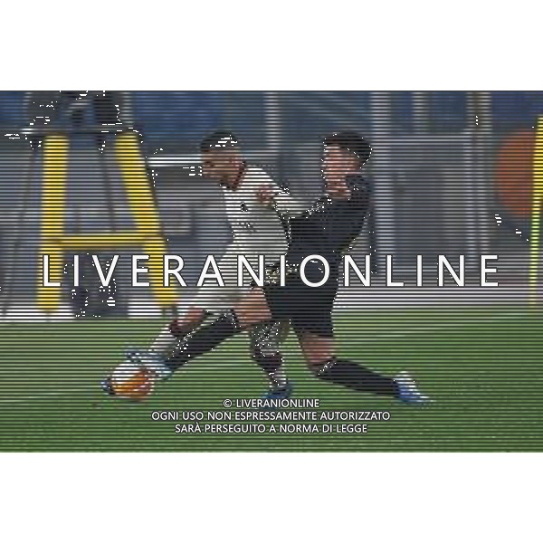 Corradettia/LMedia - AS Roma vs AFC Ajax - football Europa League match 2020/2021 15 April 2021 - Stadio Olimpico, rome, Italy Photo showing: Lorenzo Pellegrini of AS Roma and Lisandro Martinez of AFC Ajax seen in action @Corradettia/LMedia/ AGENZIA ALDO LIVERANI SAS