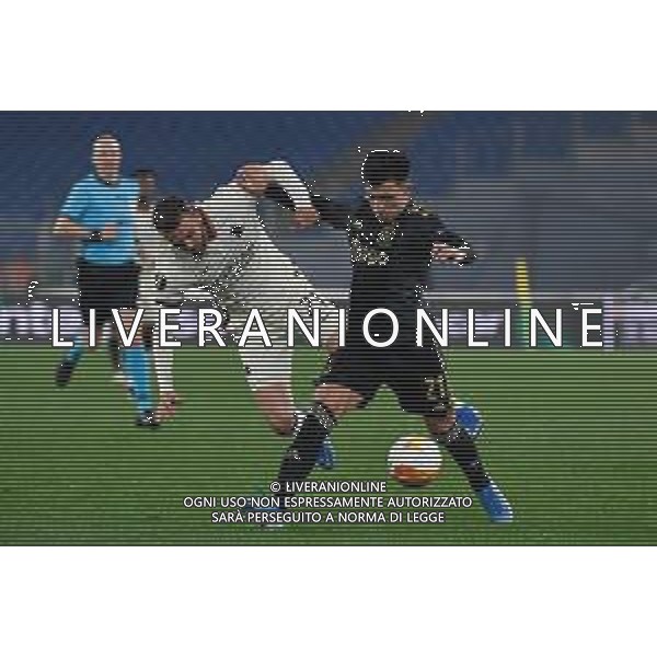 Corradettia/LMedia - AS Roma vs AFC Ajax - football Europa League match 2020/2021 15 April 2021 - Stadio Olimpico, rome, Italy Photo showing: Lisandro Martinez of AFC Ajax and Borja Mayoral of AS Roma seen in action @Corradettia/LMedia/ AGENZIA ALDO LIVERANI SAS