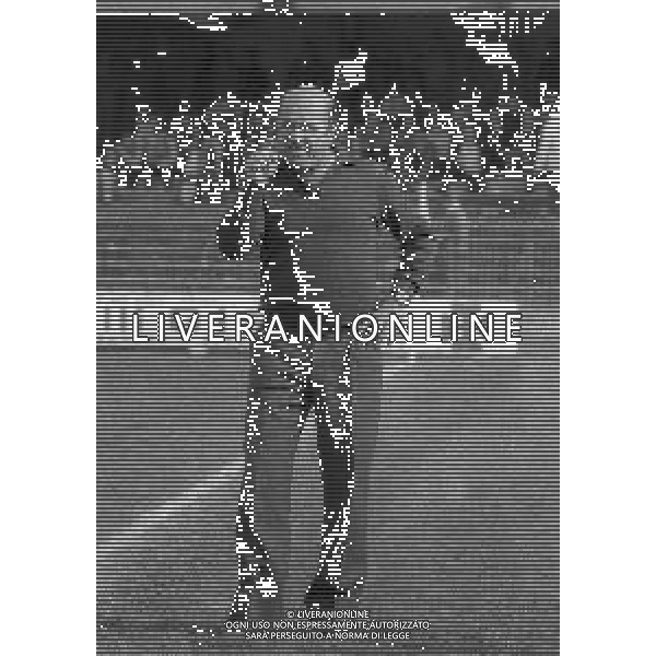 RETROSPETTIVA LAURO TONEATTO ALLENATORE CALCIO NELLA FOTO LAURO TONEATTO ALLENATORE PISTOIESE NELL\'ANNO 1981-1982 AG ALDO LIVERANI SAS