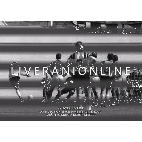 05-09-1993 VARESE- CAMPIONATO DI CALCIO SERIE B BRESCIA CESENA 1-1 NELLA FOTO RIGORE LORENZO SCARAFONI AG ALDO LIVERANI SAS
