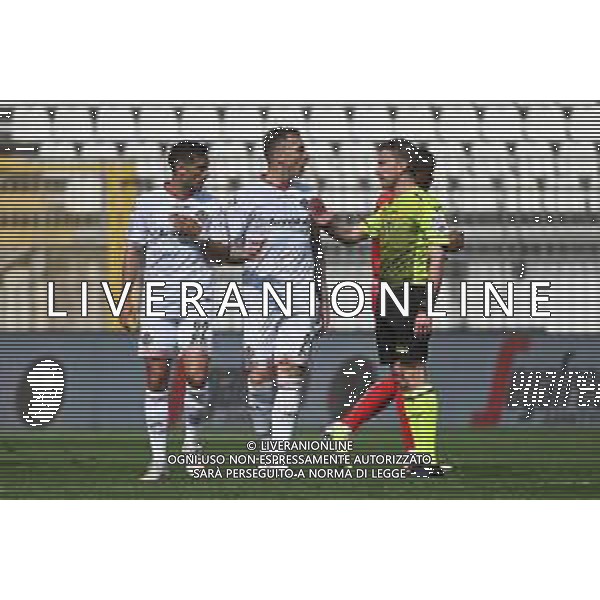 © TVRG giocatori della Cremonese protestano con l\'arbitro a fine gara Monza vs Cremonese Campionato Serie BKT - 34a giornata Monza 17-04-2021 U-Power Stadium foto Roberto Garavaglia/ag. Aldo Liverani sas