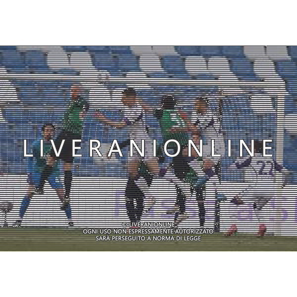 SASSUOLO - FIORENTINA CAMPIONATO CALCIO SERIE A TIM 17.04.2021 NELLA FOTO MISCHIA IN AREA ©SANTANDREA/ AGENZIA ALDO LIVERANI SAS
