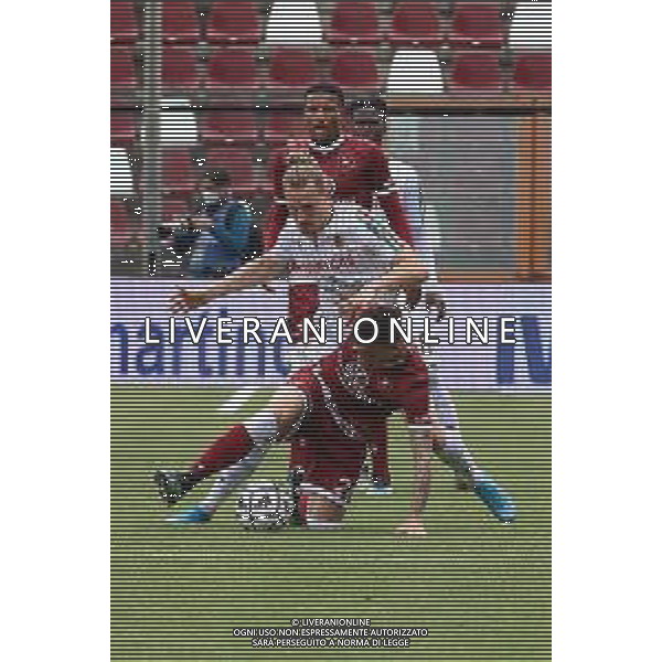 REGGINA - REGGIANA CAMPIONATO CALCIO SERIE BKT 17.04.2021 NELLA FOTO DELPRATO ENRICO (REGGINA) E KIRWAN NIKO (REGGIANA) ©GAREFFA / AGENZIA ALDO LIVERANI SAS