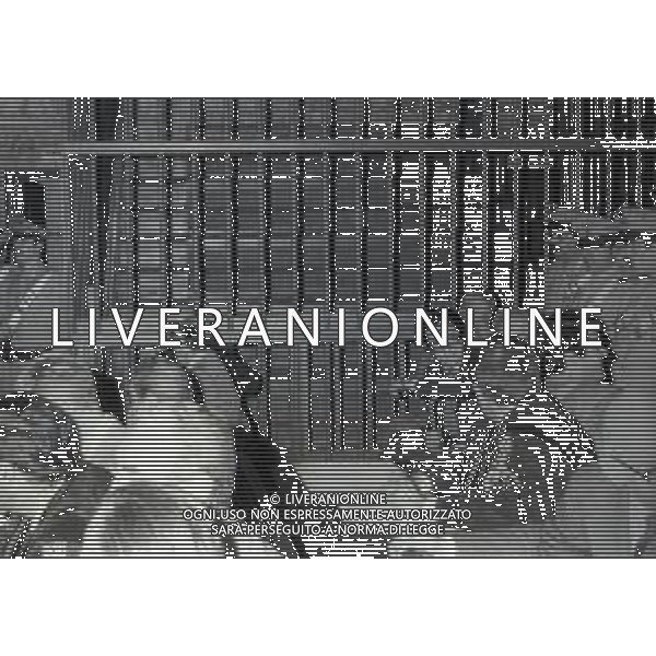 RETROSPETTIVA CARLO BONOMI PRESIDENTE INVEST NELLA FOTO CARLO BONOMI PRESIDENTE INVEST NEL PROCESSO DEL BANCO AMBROSIANO DEL PRESIDENTE ROBERTO CALVI DURANTE LE UDIENZE IN TRIBUNALE NELL\'ANNO 1981 AG ALDO LIVERANI SAS