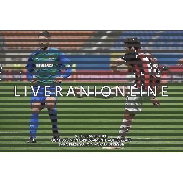 Hakan Calhanoglu (Milan) segna il gol dell\'1 a 0 Milan vs Sassuolo Campionato Serie A TIM - 32a giornata Milano 21-04-2021 Stadio Giuseppe Meazza - San Siro foto Roberto Garavaglia/ag. Aldo Liverani sas / AGENZIA ALDO LIVERANI SAS