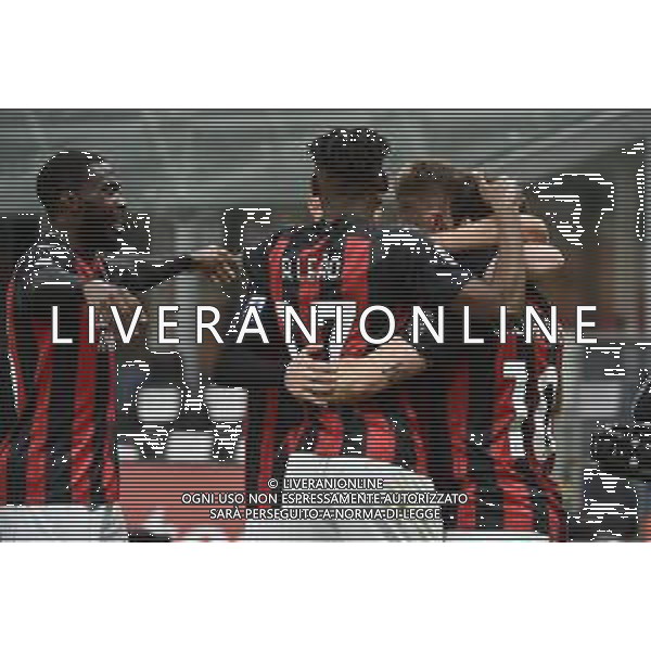esultanza Milan dopo il gol dell\'1 a 0 Hakan Calhanoglu Milan vs Sassuolo Campionato Serie A TIM - 32a giornata Milano 21-04-2021 Stadio Giuseppe Meazza - San Siro foto Roberto Garavaglia/ag. Aldo Liverani sas / AGENZIA ALDO LIVERANI SAS