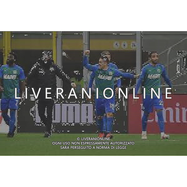 esultanza Sassuolo dopo il gol dell\'1 a 1 dopo primo gol Giacomo Raspadori Milan vs Sassuolo Campionato Serie A TIM - 32a giornata Milano 21-04-2021 Stadio Giuseppe Meazza - San Siro foto Roberto Garavaglia/ag. Aldo Liverani sas / AGENZIA ALDO LIVERANI SAS