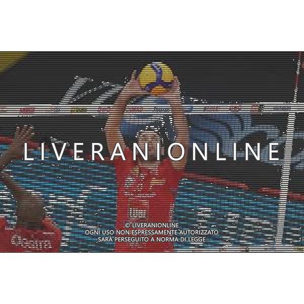 Cerquiglinio/LMedia - Gara 3 Finale Play Off - Sir Safety Conad Perugia vs Cucine Lube Civitanova - Campionato di Volley Superlega Serie A 2020/2021 21 aprile 2021 - Pala Barton, Perugia, Italia Nella foto: de ecco luciano (n.15 setter_alzatore cucine lube civitanova) palleggia @Cerquiglinio/LMedia AG ALDO LIVERANI SAS