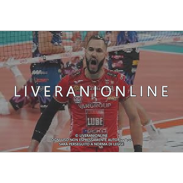 Cerquiglinio/LMedia - Gara 3 Finale Play Off - Sir Safety Conad Perugia vs Cucine Lube Civitanova - Campionato di Volley Superlega Serie A 2020/2021 21 aprile 2021 - Pala Barton, Perugia, Italia Nella foto: juantorena osmany (n.5 wing_spiker_schiacciatore_juantorena osmany) esulta @Cerquiglinio/LMedia AG ALDO LIVERANI SAS