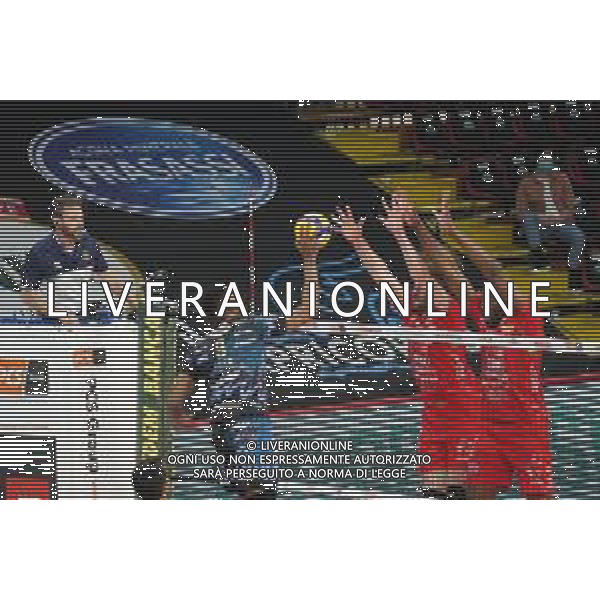 Cerquiglinio/LMedia - Gara 3 Finale Play Off - Sir Safety Conad Perugia vs Cucine Lube Civitanova - Campionato di Volley Superlega Serie A 2020/2021 21 aprile 2021 - Pala Barton, Perugia, Italia Nella foto: wilfredo leon venero (n.9 hitter spiker sir safety conad perugia) schiaccia @Cerquiglinio/LMedia AG ALDO LIVERANI SAS
