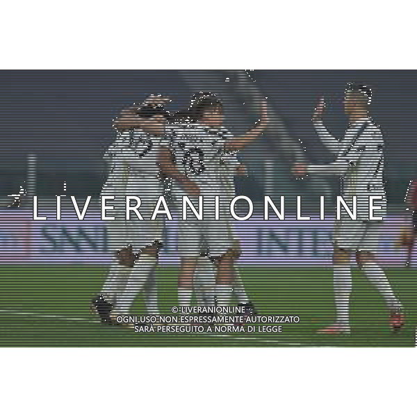 ©Alessandro Falzone/Agenzia Aldo Liverani Torino 21.04.2021 Stadio Allianz Stadium Juventus vs Parma Serie A Tim 2020-2021 Nella foto : ESULTANZA SECONDO GOL DI ALEX SANDRO ©FALZONE / AGENZIA ALDO LIVERANI SAS