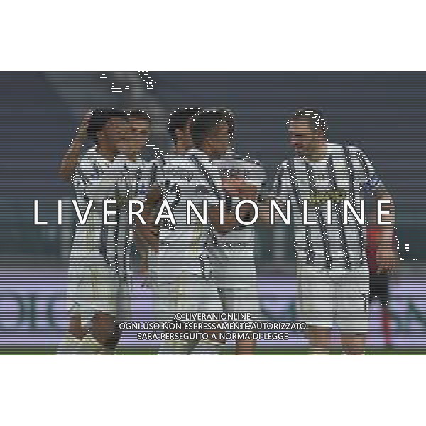 ©Alessandro Falzone/Agenzia Aldo Liverani Torino 21.04.2021 Stadio Allianz Stadium Juventus vs Parma Serie A Tim 2020-2021 Nella foto : ESULTANZA SECONDO GOL DI ALEX SANDRO ©FALZONE / AGENZIA ALDO LIVERANI SAS