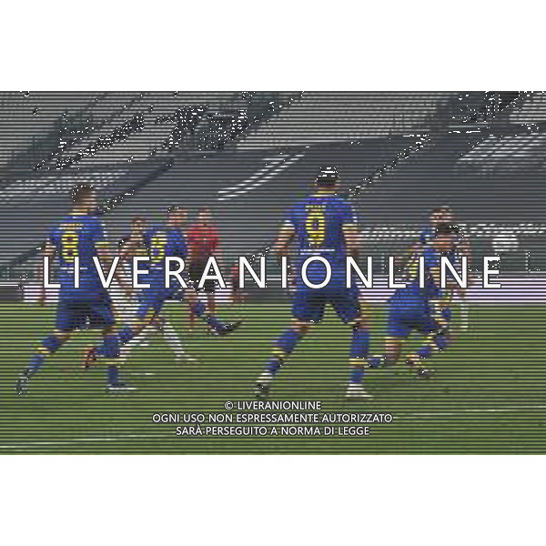 ©Alessandro Falzone/Agenzia Aldo Liverani Torino 21.04.2021 Stadio Allianz Stadium Juventus vs Parma Serie A Tim 2020-2021 Nella foto : GOL DI ALEX SANDRO ©FALZONE / AGENZIA ALDO LIVERANI SAS