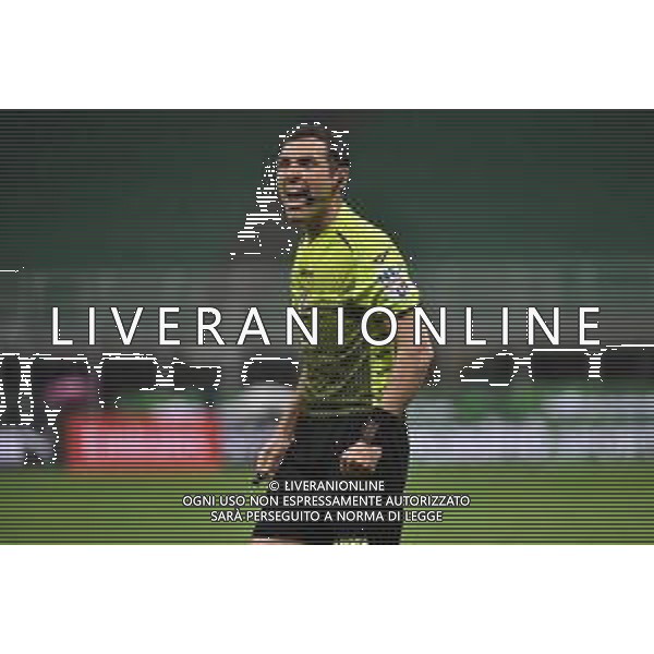 l\'arbitro Juan Luca Sacchi di Macerata Milan vs Sassuolo Campionato Serie A TIM - 32a giornata Milano 21-04-2021 Stadio Giuseppe Meazza - San Siro foto Roberto Garavaglia/ag. Aldo Liverani sas