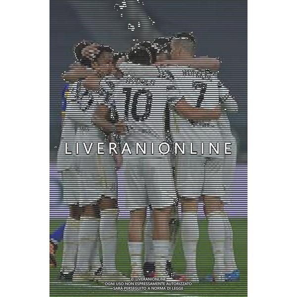 ©Alessandro Falzone/Agenzia Aldo Liverani Torino 21.04.2021 Stadio Allianz Stadium Juventus vs Parma Serie A Tim 2020-2021 Nella foto : Esultanza secondo gol di Alex Sandro ©FALZONE / AGENZIA ALDO LIVERANI SAS