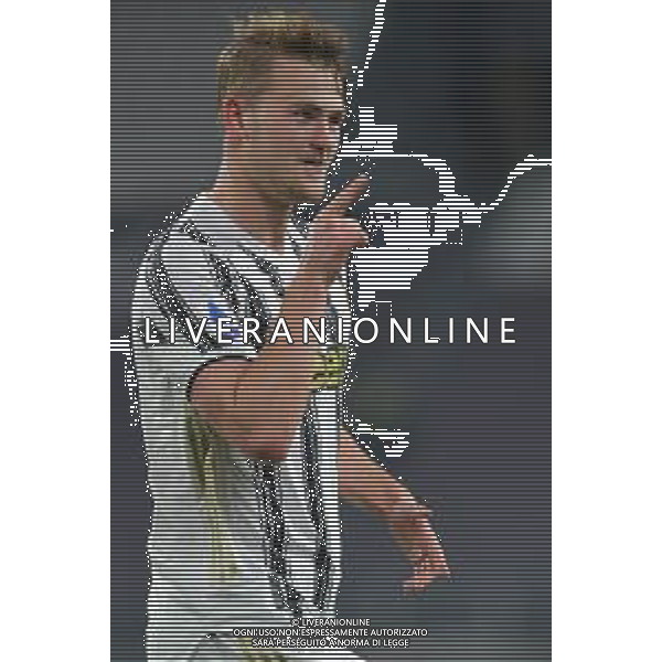 ©Alessandro Falzone/Agenzia Aldo Liverani Torino 21.04.2021 Stadio Allianz Stadium Juventus vs Parma Serie A Tim 2020-2021 Nella foto : Esultanza gol di Matthijs De Ligt ©FALZONE / AGENZIA ALDO LIVERANI SAS