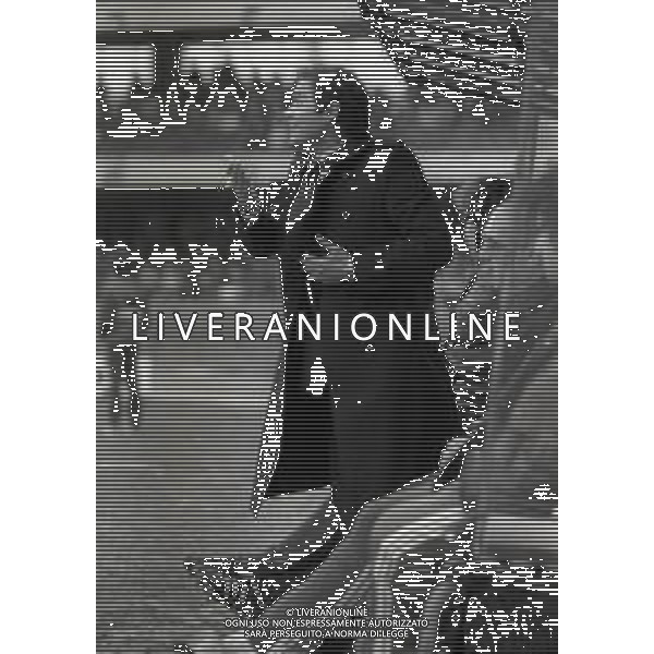 RETROSPETTIVA GIANNI DI MARZIO ALLENATORE LECCE CALCIO NELLA FOTO GIANNI DI MARZIO ALLENATORE LECCE CALCIO NELL\'ANNO 1981-1982 AG ALDO LIVERANI SAS 