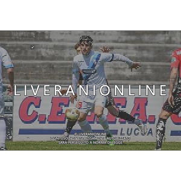 Fagiolinia/LMedia - Lucchese vs Lecco - Campionato di Calcio Serie C - Lega Pro 2020/2021 25 aprile 2021 - Stadio Porta Elisa, Lucca, Italia Nella foto: Ferdinando Mastroianni (Lecco) protegge palla @Fagiolinia/LMedia AG ALDO LIVERANI SAS