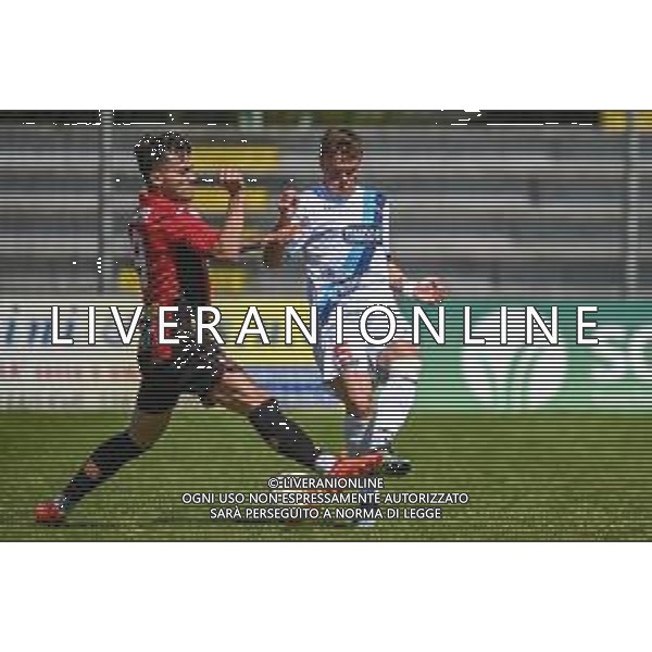 Fagiolinia/LMedia - Lucchese vs Lecco - Campionato di Calcio Serie C - Lega Pro 2020/2021 25 aprile 2021 - Stadio Porta Elisa, Lucca, Italia Nella foto: Flavio Jr. Bianchi (Lucchese) contrasta Filippo Lora (Lecco) @Fagiolinia/LMedia AG ALDO LIVERANI SAS