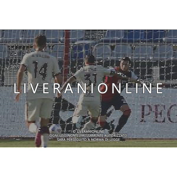 25-4-2021. Cagliari Calcio - A.S. Roma, Serie A 2020-2021, Italia, Sardegna, Cagliari, Stadio Sardegna Arena. Nella foto: gol ed esultanza di Carles Pérez Roma contro Cagliari in trasferta 1-1 ©MOI/AGENZIA ALDO LIVERANI SAS