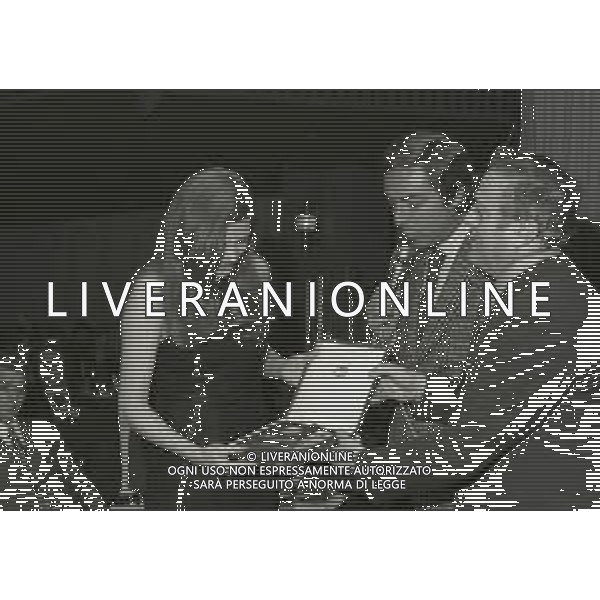 RETROSPETTIVA MILVA BIOLCATI CANTANTE NELLA FOTO MILVA BIOLCATI CON DANIELE PIOMBI A SALSOMAGGIORE NELL\'ANNO 1973 AG ALDO LIVERANI SAS  