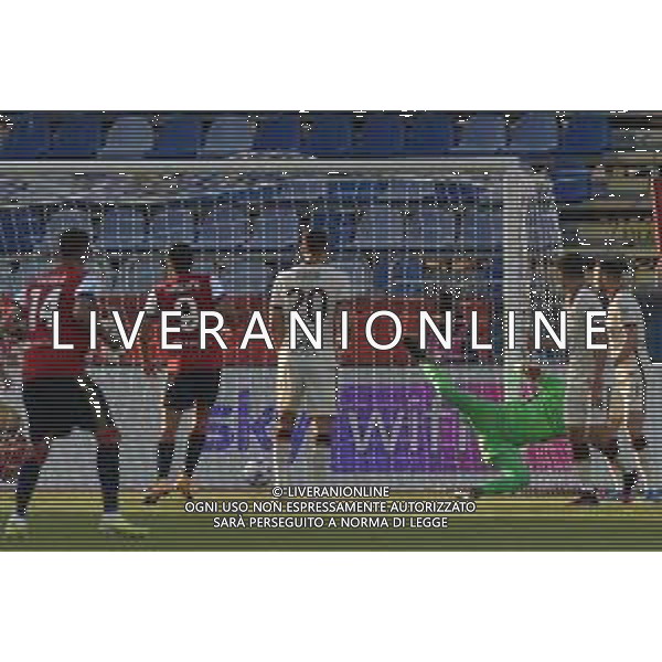 25-4-2021. Cagliari Calcio - A.S. Roma, Serie A 2020-2021, Italia, Sardegna, Cagliari, Stadio Sardegna Arena. Nella foto: gol ed esultanza Joao Pedro Cagliari contro Roma in casa 3-1 ©MOI/AGENZIA ALDO LIVERANI SAS