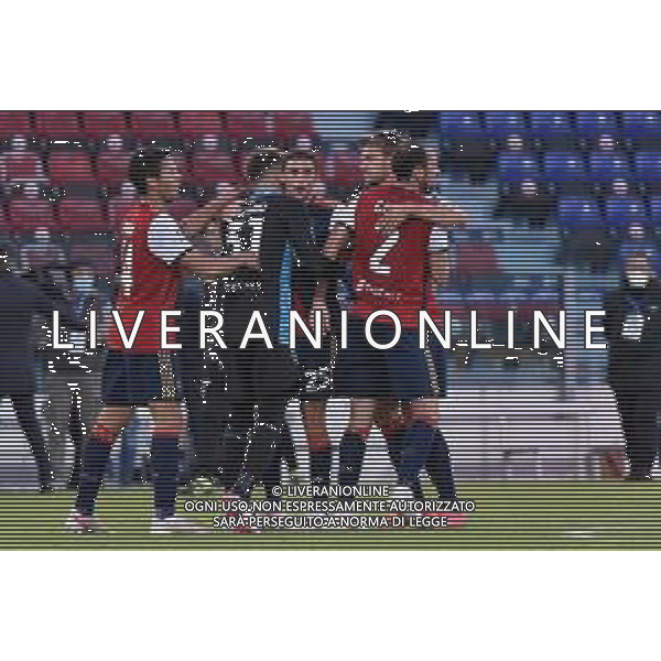 25-4-2021. Cagliari Calcio - A.S. Roma, Serie A 2020-2021, Italia, Sardegna, Cagliari, Stadio Sardegna Arena. Nella foto: esultanza finale Cagliari Batte Roma in casa ©MOI / AGENZIA ALDO LIVERANI SAS