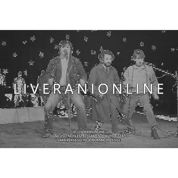 I GATTI DI VICOLO MIRACOLI Gruppo Cabarettistico - RETROSPETTIVA NELLA FOTO (Jerry Cala\', Umberto Smaila, Franco Oppini, Nini Salerno) DURANTE UNO SPETTACOLO A MILANO NEL 1983 ©Archivio Giovanni Liverani / AGENZIA ALDO LIVERANI SAS