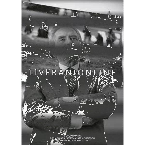 RETROSPETTIVA GIAMPIERO BONIPERTI DIRIGENTE SPORTIVO NELLA FOTO GIAMPIERO BONIPERTI NELL\'ANNO 1993 CONFERENZA STAMPA LASCIA LA JUVENTUS  AG ALDO LIVERANI SAS 