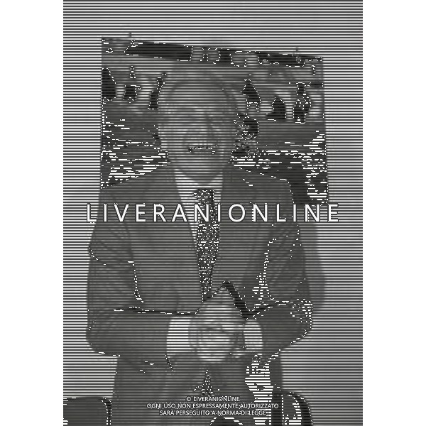 RETROSPETTIVA GIAMPIERO BONIPERTI DIRIGENTE SPORTIVO NELLA FOTO GIAMPIERO BONIPERTI NELL\'ANNO 1993 CONFERENZA STAMPA LASCIA LA JUVENTUS  AG ALDO LIVERANI SAS 