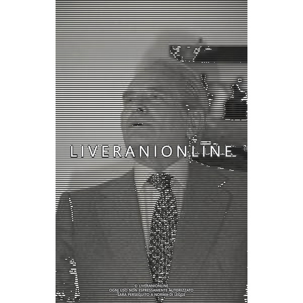 RETROSPETTIVA GIAMPIERO BONIPERTI DIRIGENTE SPORTIVO NELLA FOTO GIAMPIERO BONIPERTI NELL\'ANNO 1993 CONFERENZA STAMPA LASCIA LA JUVENTUS  AG ALDO LIVERANI SAS 