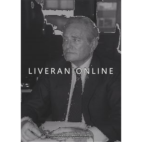 RETROSPETTIVA GIAMPIERO BONIPERTI DIRIGENTE SPORTIVO NELLA FOTO GIAMPIERO BONIPERTI NELL\'ANNO 1995 IN LEGA CALCIO A MILANO AG ALDO LIVERANI SAS 