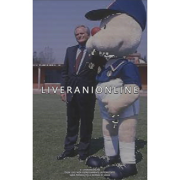 RETROSPETTIVA GIAMPIERO BONIPERTI PRESIDENTE JUVENTUS CALCIO NELLA FOTO GIAMPIERO BONIPERTI DIRIGENTE DELLA NAZIONALE ITALIANA AG ALDO LIVERANI SAS 