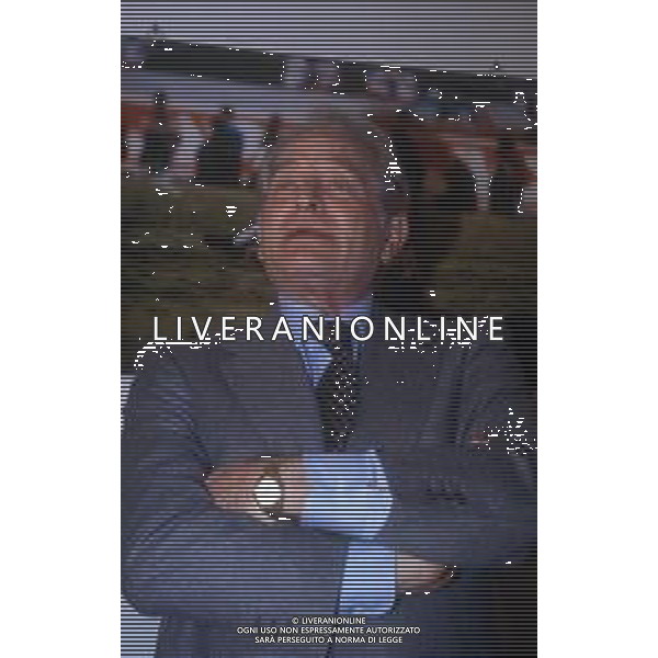 RETROSPETTIVA GIAMPIERO BONIPERTI DIRIGENTE SPORTIVO NELLA FOTO GIAMPIERO BONIPERTI NELL\'ANNO 1993 CONFERENZA STAMPA LASCIA LA JUVENTUS AG ALDO LIVERANI SAS 