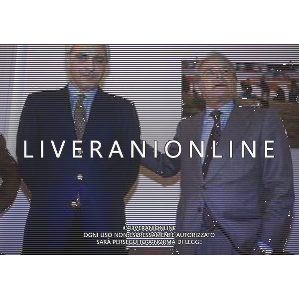 RETROSPETTIVA GIAMPIERO BONIPERTI DIRIGENTE SPORTIVO NELLA FOTO GIAMPIERO BONIPERTI NELL\'ANNO 1993 CONFERENZA STAMPA LASCIA LA JUVENTUS CON ROBERTO BETTEGA AG ALDO LIVERANI SAS  