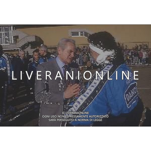RETROSPETTIVA GIAMPIERO BONIPERTI DIRIGENTE SPORTIVO NELLA FOTO GIAMPIERO BONIPERTI NELL\'ANNO 1993 CONFERENZA STAMPA LASCIA LA JUVENTUS CON ROBERTO BAGGIO AG ALDO LIVERANI SAS 