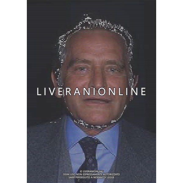 RETROSPETTIVA GIAMPIERO BONIPERTI PRESIDENTE JUVENTUS CALCIO NELLA FOTO GIAMPIERO BONIPERTI PRESIDENTE JUVENTUS CALCIO NELL\'ANNO 1982 AG ALDO LIVERANI SAS